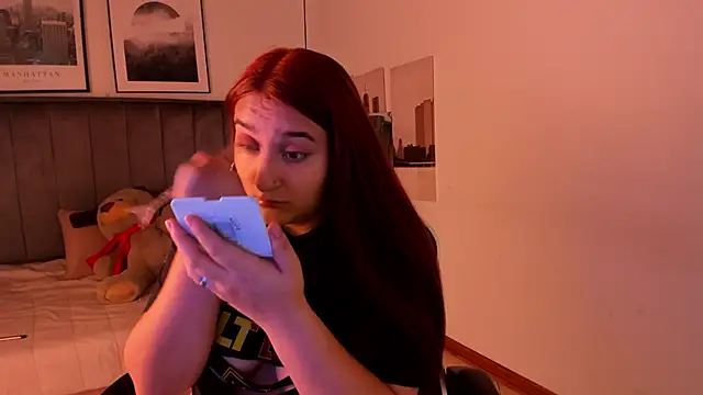 Snapshot of Alaia_Cute chatting on 01-09-25, 02:01 Alaia Cute online show from 01-09-25, 02:01