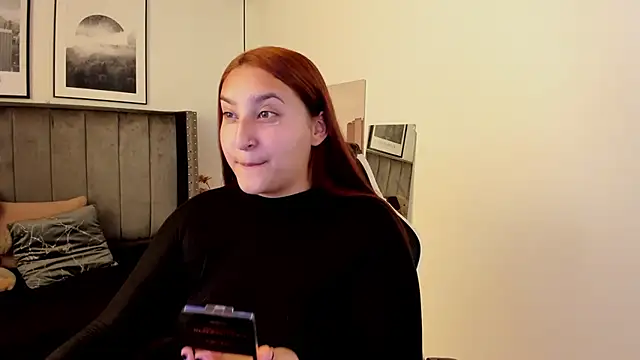 Snapshot of Alaia_Cute chatting on 01-23-25, 11:47 Alaia Cute online show from 01-23-25, 11:47