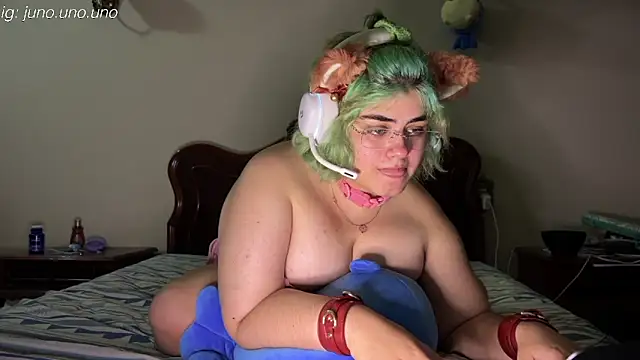 Snapshot of yudrayeb chatting on 02-20-25, 06:17 yudrayeb online show from 02-20-25, 06:17