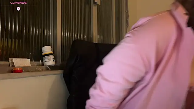 Snapshot of yudrayeb chatting on 09-24-25, 06:39 yudrayeb online show from 09-24-25, 06:39