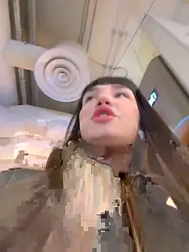 Snapshot of Sophie_Avory chatting on 02-06-25, 03:31 Sophie Avory online show from 02-06-25, 03:31