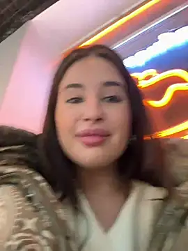 Snapshot of Sophie_Avory chatting on 02-20-25, 04:25 Sophie Avory online show from 02-20-25, 04:25