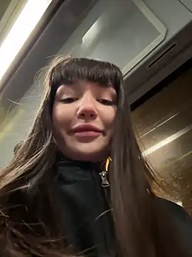 Snapshot of Sophie_Avory chatting on 02-20-25, 08:03 Sophie Avory online show from 02-20-25, 08:03