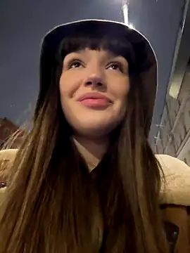 Snapshot of Sophie_Avory chatting on 11-25-25, 07:47 Sophie Avory online show from 11-25-25, 07:47