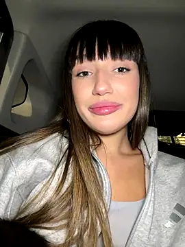 Snapshot of Sophie_Avory chatting on 12-22-25, 11:02 Sophie Avory online show from 12-22-25, 11:02