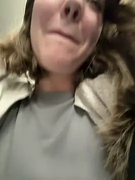 Snapshot of Sophie_Avory chatting on 03-10-26, 05:07 Sophie Avory online show from 03-10-26, 05:07