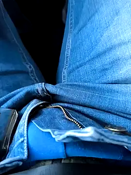 Snapshot of geilehecke1 chatting on 01-14-25, 03:47 geilehecke1 online show from 01-14-25, 03:47