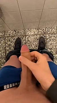 Snapshot of geilehecke1 chatting on 03-14-25, 07:26 geilehecke1 online show from 03-14-25, 07:26