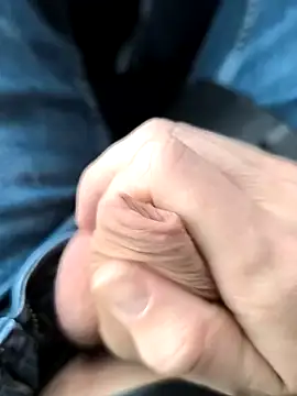 Snapshot of geilehecke1 chatting on 03-20-25, 04:42 geilehecke1 online show from 03-20-25, 04:42