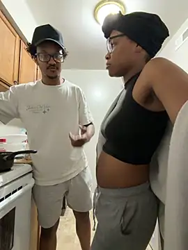 Snapshot of demonpt3 chatting on 03-10-26, 11:43 demonpt3 online show from 03-10-26, 11:43