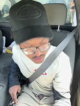 Snapshot of demonpt3 chatting on 04-08-26, 04:40 demonpt3 online show from 04-08-26, 04:40