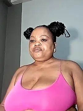 Snapshot of hugemelonsxxx chatting on 02-14-25, 06:08 hugemelonsxxx online show from 02-14-25, 06:08
