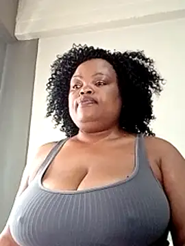 hugemelonsxxx online show from 07-20-26, 10:39