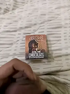 Snapshot of Johnnnm6o chatting on 01-20-25, 10:48 Johnnnm6o online show from 01-20-25, 10:48