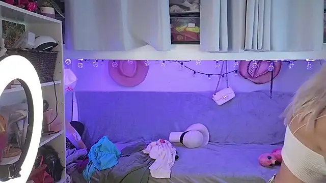 cunty tranny lydia online show from 06-26-26, 05:23