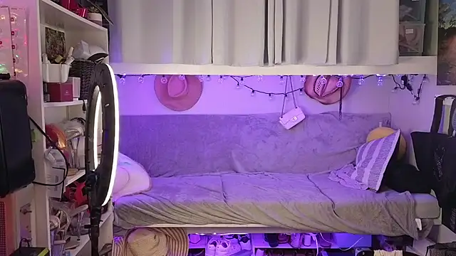 cunty tranny lydia online show from 06-27-26, 06:18