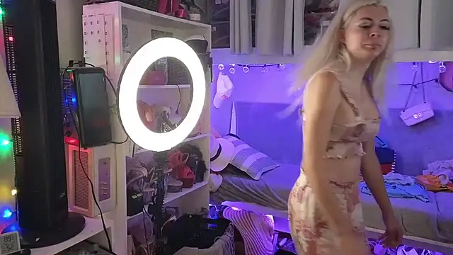 cunty tranny lydia online show from 08-01-26, 06:34