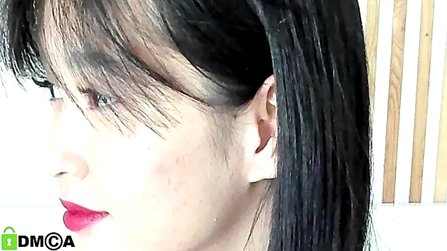 Lola Peach online show from 12-08-24, 10:08