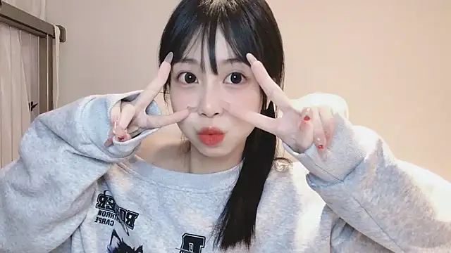 -Hottie online show from 01-04-25, 06:30