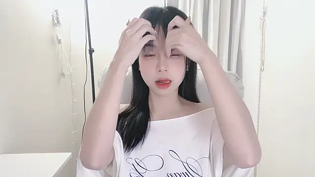 -Hottie online show from 02-26-25, 04:24