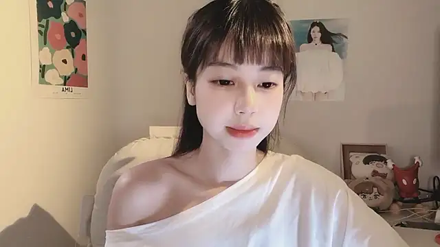 -Hottie online show from 09-10-25, 04:18