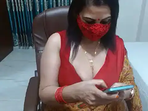 Snapshot of desi_mera chatting on 03-05-25, 04:24 desi mera online show from 03-05-25, 04:24