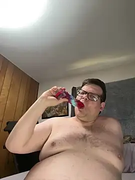 treatbobnicer online show from 06-15-26, 01:13