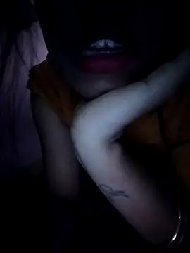 Hotty-Divya online show from 09-24-25, 02:37