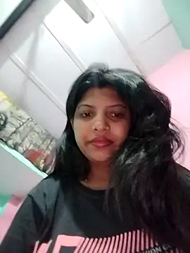 Hotty-Divya online show from 05-06-26, 02:51