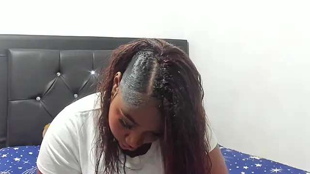 Snapshot of Natassha_brown1 chatting on 01-09-26, 12:13 Natassha brown1 online show from 01-09-26, 12:13