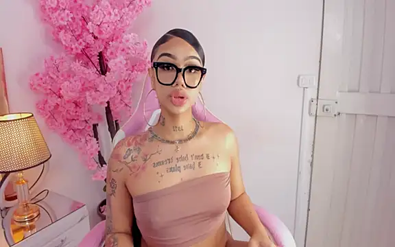 Mia Jansen online show from 01-11-25, 12:33