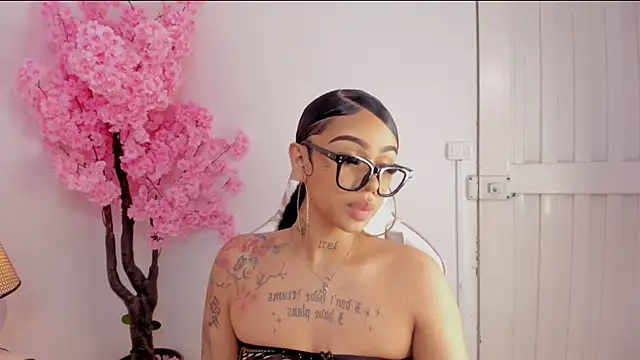 Mia Jansen online show from 02-10-25, 11:55