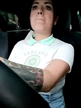 Snapshot of Lesly_10- chatting on 03-06-25, 09:53 Lesly 10- online show from 03-06-25, 09:53