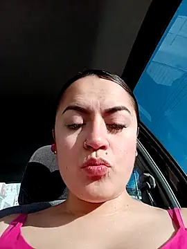 Snapshot of Lesly_10- chatting on 09-23-25, 12:19 Lesly 10- online show from 09-23-25, 12:19