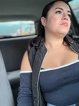 Snapshot of Lesly_10- chatting on 02-03-26, 06:13 Lesly 10- online show from 02-03-26, 06:13