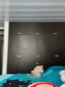 Snapshot of Lesly_10- chatting on 03-05-26, 03:19 Lesly 10- online show from 03-05-26, 03:19