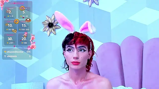 Snapshot of KylieMonnett chatting on 03-03-25, 09:37 KylieMonnett online show from 03-03-25, 09:37