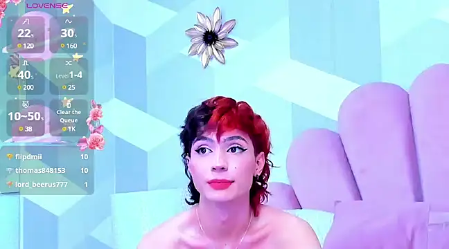 Snapshot of KylieMonnett chatting on 03-07-25, 03:51 KylieMonnett online show from 03-07-25, 03:51