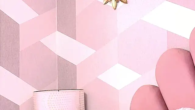 Snapshot of KylieMonnett chatting on 01-05-26, 07:50 KylieMonnett online show from 01-05-26, 07:50