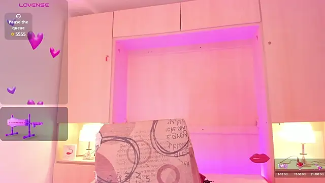 EmilyyStuart online show from 03-08-25, 07:05