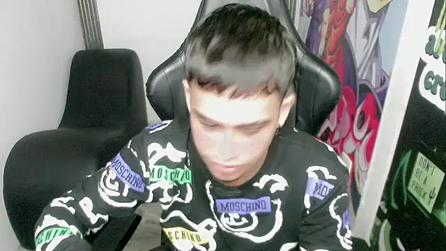 Snapshot of zacariasss_ chatting on 12-30-24, 03:14 zacariasss online show from 12-30-24, 03:14