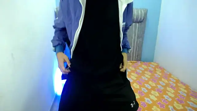 Snapshot of zacariasss_ chatting on 03-13-26, 05:36 zacariasss online show from 03-13-26, 05:36