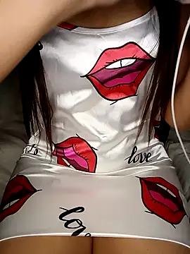 Patrona-fifi online show from 12-21-24, 10:51