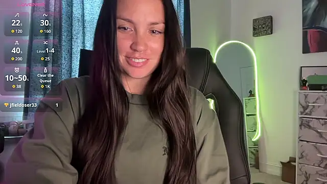 sweetsariaah online show from 11-23-25, 06:08