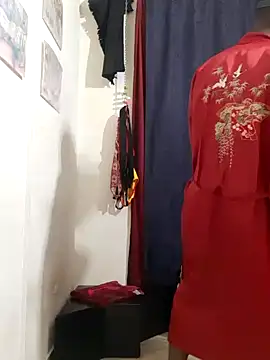 yezz3011 online show from 02-02-25, 02:17