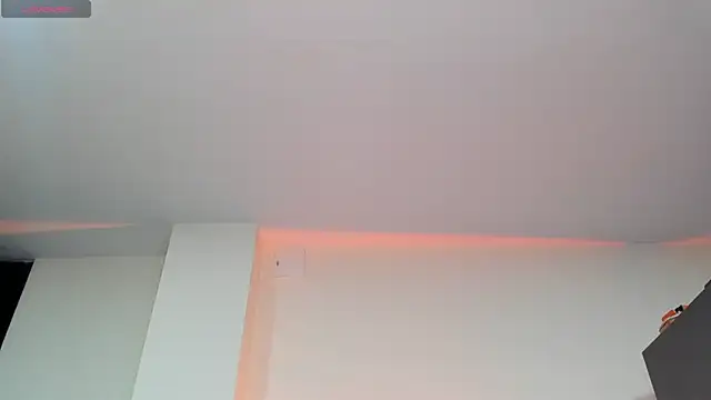 emmadiaz1 online show from 05-13-26, 05:49