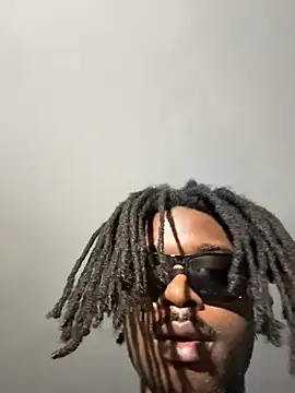 SluttyLyfe4L online show from 05-19-26, 04:46