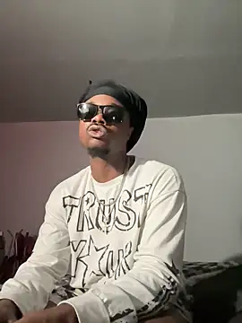 SluttyLyfe4L online show from 06-12-26, 07:35