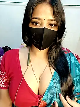 Snapshot of Sony-Model chatting on 01-07-26, 04:26 Sony-Model online show from 01-07-26, 04:26