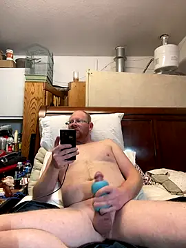 Snapshot of theoneandonlyniko chatting on 12-15-25, 09:30 theoneandonlyniko online show from 12-15-25, 09:30